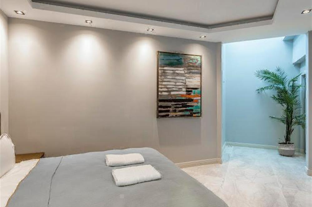 Yalıkavak Geriş Mevkii Deniz Manzaralı Satılık 3+1 Havuzlu Villa