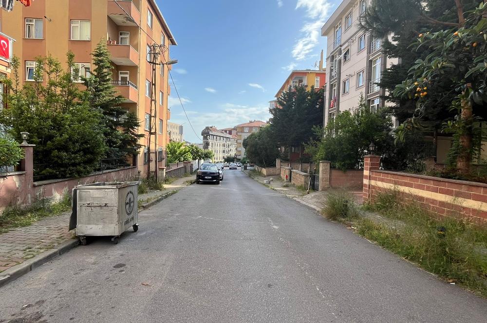 MALTEPE’DE MARMARAY VE METROYA YAKIN SATILIK GENİŞ 6+2 DUBLEKS