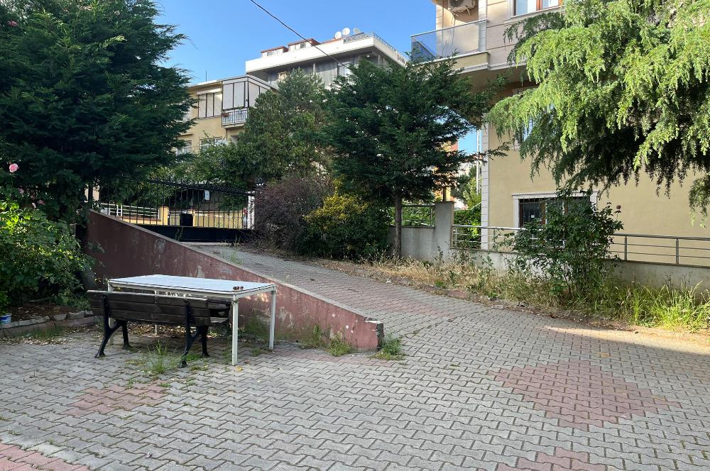 MALTEPE’DE MARMARAY VE METROYA YAKIN SATILIK GENİŞ 6+2 DUBLEKS