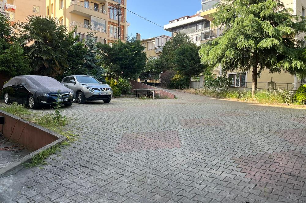 MALTEPE’DE MARMARAY VE METROYA YAKIN SATILIK GENİŞ 6+2 DUBLEKS