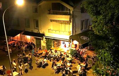 Kınalıada'nın İşlek Noktasında Hazır Müşterili Satılık Kafe