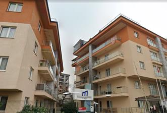 PENDIKTE DUBLEKS SATILIK DAIRE ŞEHİRDE VİLLA KONFORU