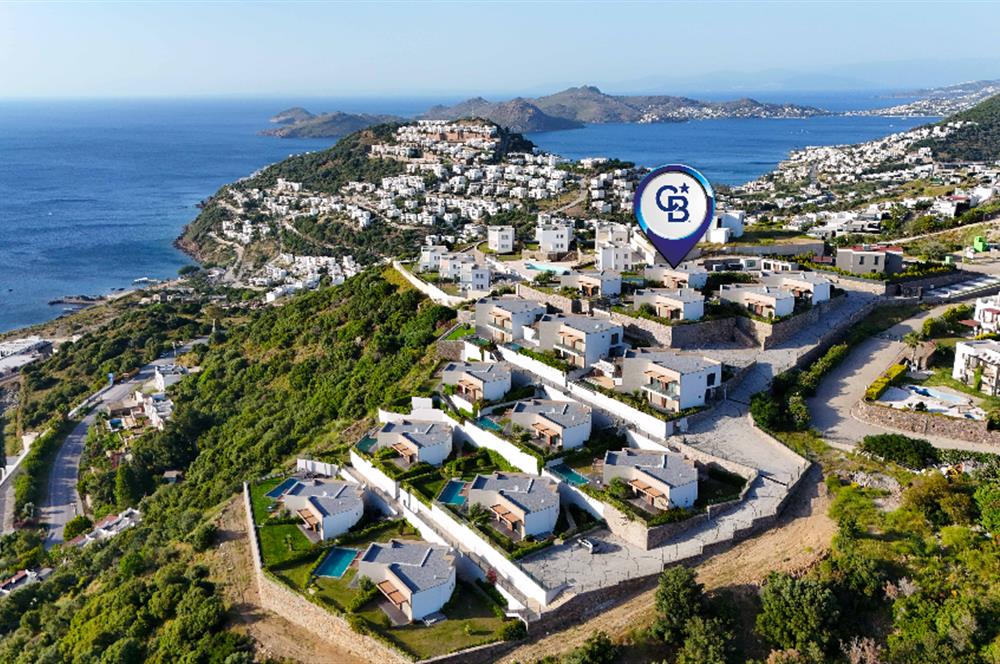 Yalıkavakta Deniz Manzaralı Eşyalı 5+1 Satılık Villa