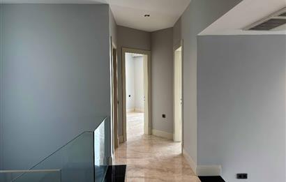 Yalıkavakta Full Deniz Manzaralı 5+1 Satılık Villa