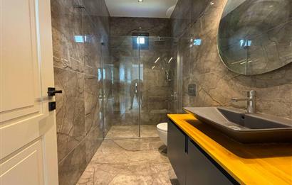 Yalıkavakta Full Deniz Manzaralı 5+1 Satılık Villa