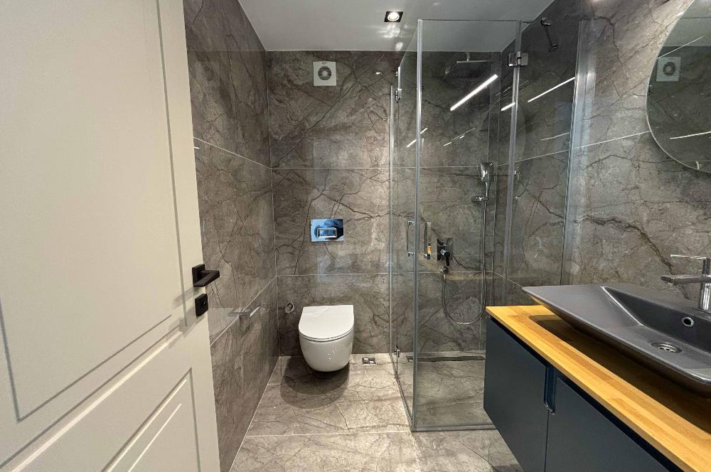 Yalıkavakta Full Deniz Manzaralı 5+1 Satılık Villa
