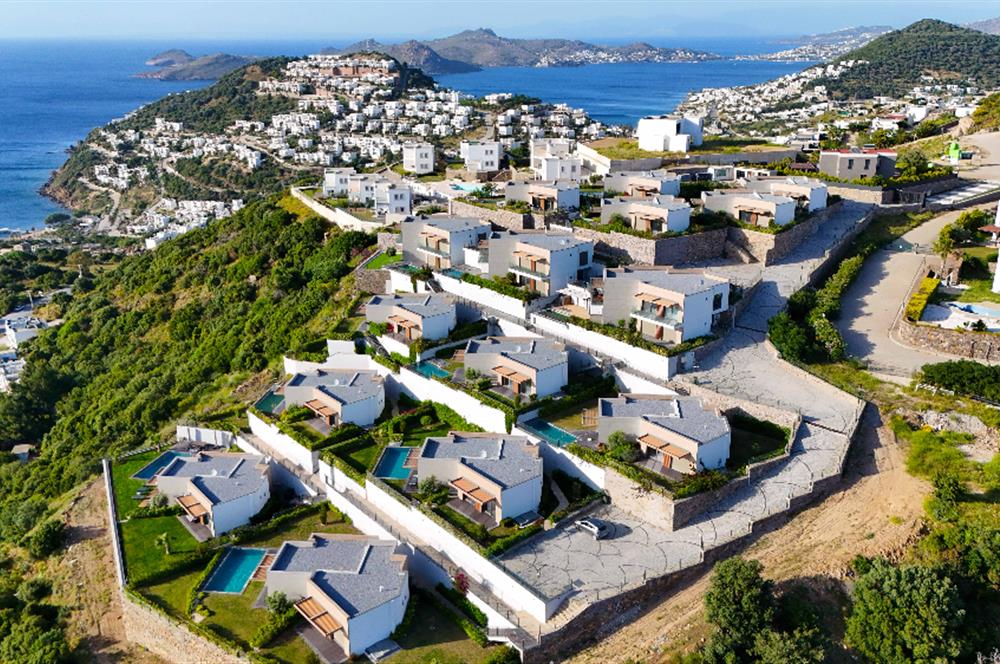 Yalıkavakta Full Deniz Manzaralı 5+1 Satılık Villa