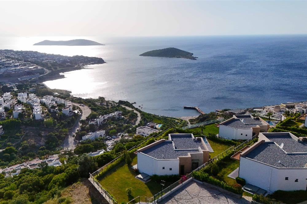 Yalıkavakta Full Deniz Manzaralı 5+1 Satılık Villa