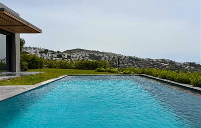 Yalıkavakta Full Deniz Manzaralı 5+1 Satılık Villa