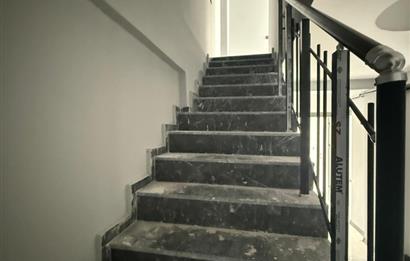 KARTEPE ATAEVLERDE SATILIK 3+1 ÇATI DUBLEKS DAİRE