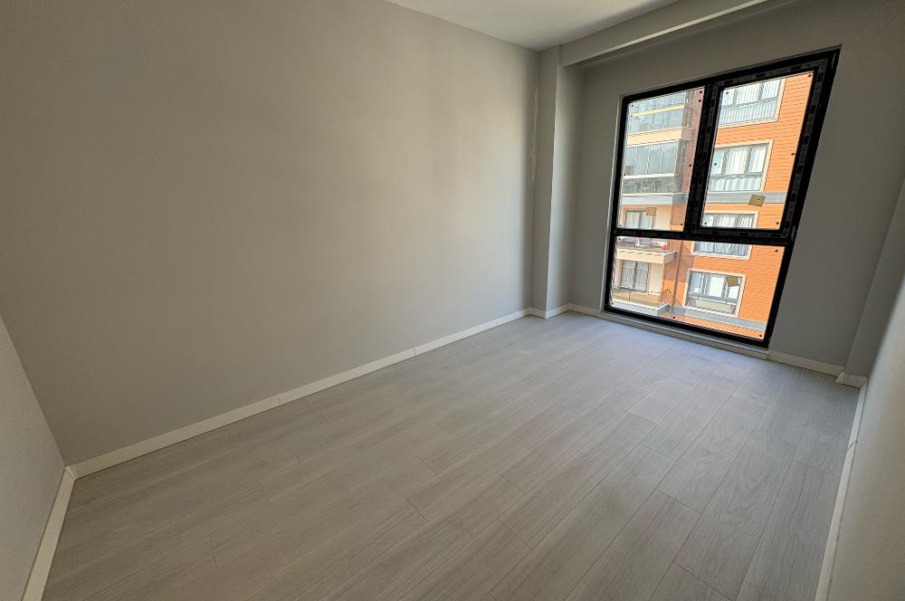 BAŞİSKELE'DE HAVUZLU SİTEDE SATILIK 3+1 DUBLEKS SIFIR DAİRE