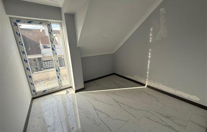KARTEPE ATAEVLERDE SATILIK 3+1 ÇATI DUBLEKS DAİRE