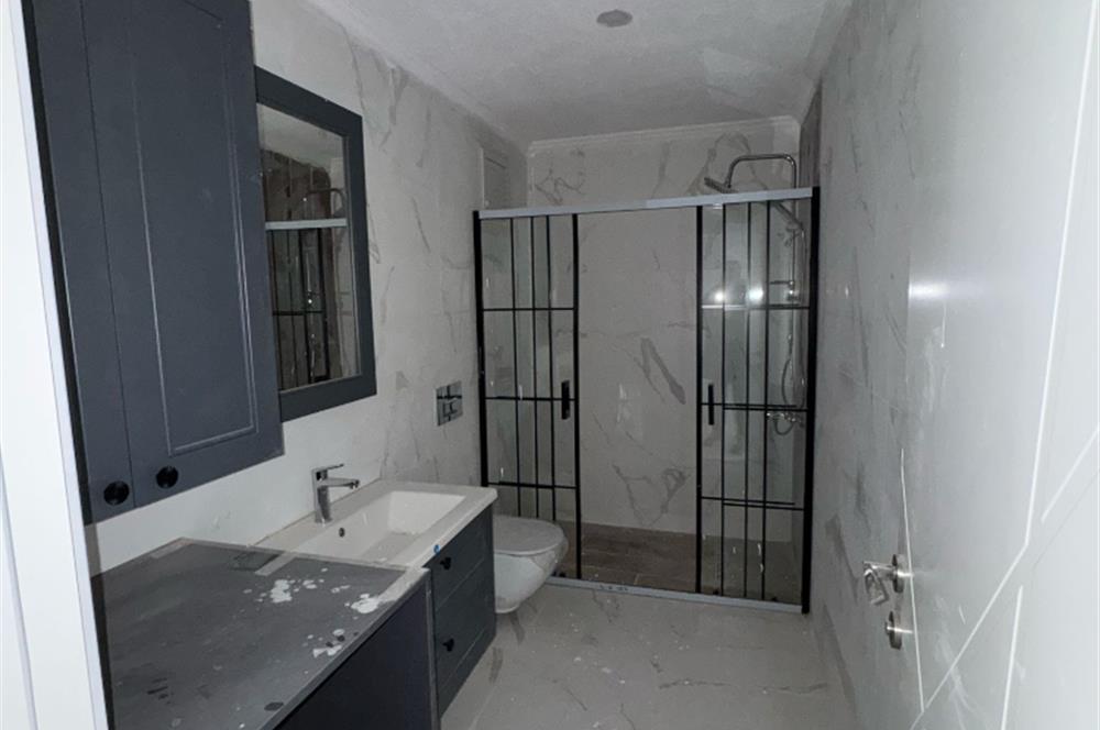 BAŞİSKELE'DE HAVUZLU SİTEDE SATILIK 3+1 DUBLEKS SIFIR DAİRE