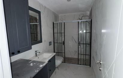 BAŞİSKELE'DE HAVUZLU SİTEDE SATILIK 3+1 DUBLEKS SIFIR DAİRE