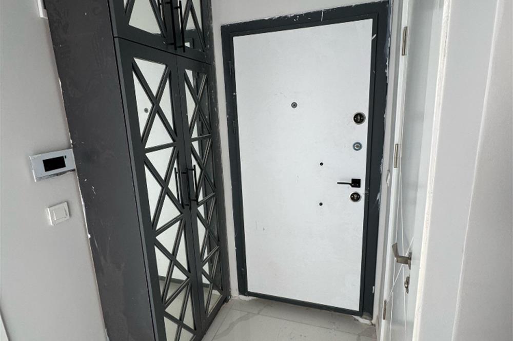 BAŞİSKELE'DE HAVUZLU SİTEDE SATILIK 3+1 DUBLEKS SIFIR DAİRE