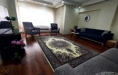 Taşdelen Merkez Sitede Ebeveyn Banyolu Yapılı 3+1 Satılık Daire