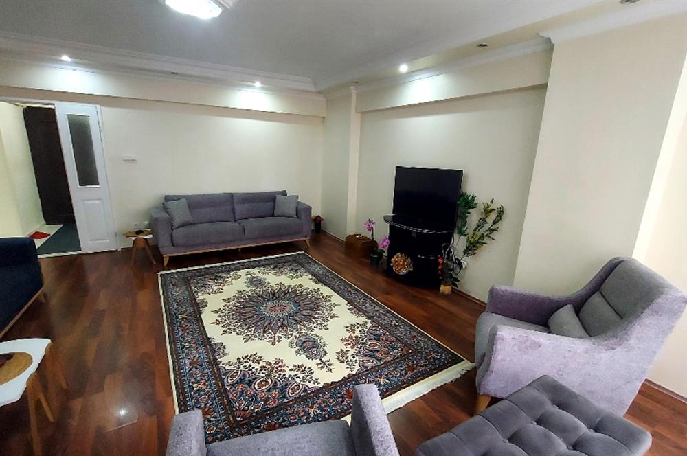 Taşdelen Merkez Sitede Ebeveyn Banyolu Yapılı 3+1 Satılık Daire