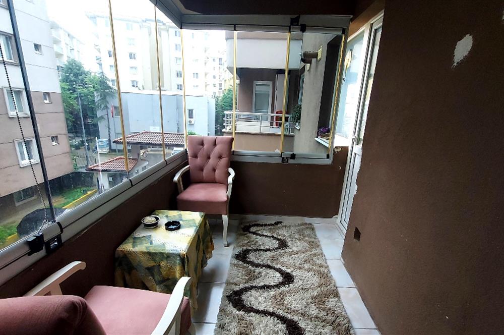 Taşdelen Merkez Sitede Ebeveyn Banyolu Yapılı 3+1 Satılık Daire
