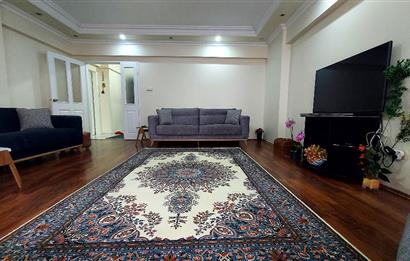 Taşdelen Merkez Sitede Ebeveyn Banyolu Yapılı 3+1 Satılık Daire