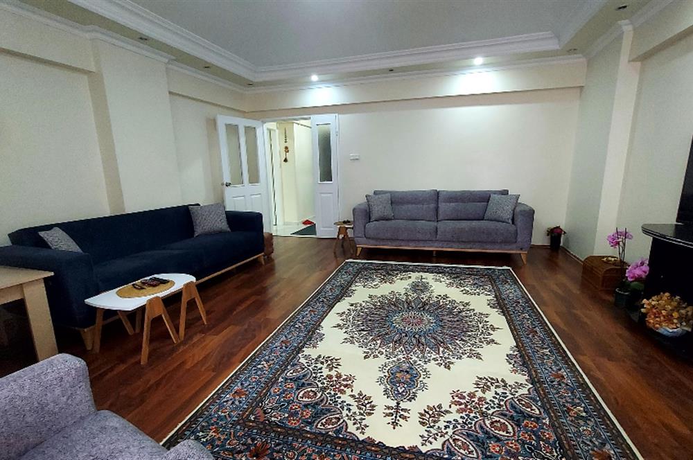 Taşdelen Merkez Sitede Ebeveyn Banyolu Yapılı 3+1 Satılık Daire
