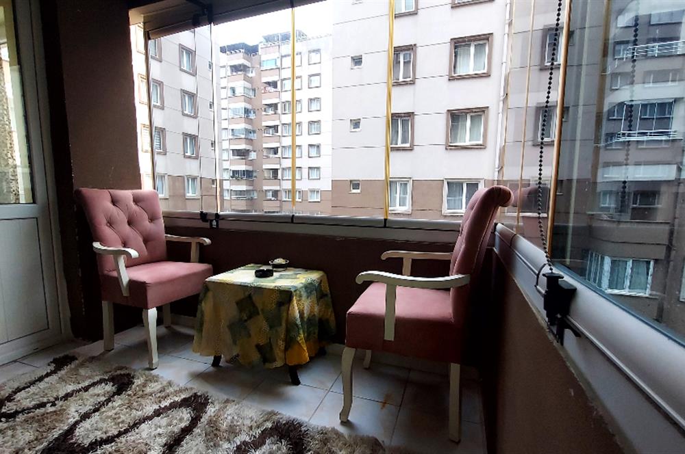 Taşdelen Merkez Sitede Ebeveyn Banyolu Yapılı 3+1 Satılık Daire