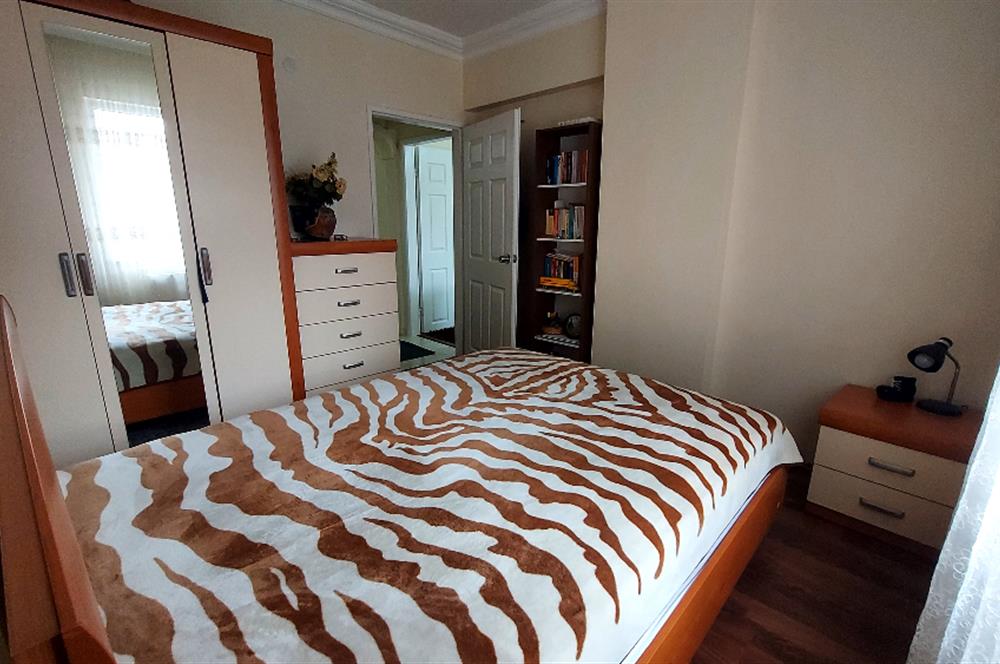 Taşdelen Merkez Sitede Ebeveyn Banyolu Yapılı 3+1 Satılık Daire