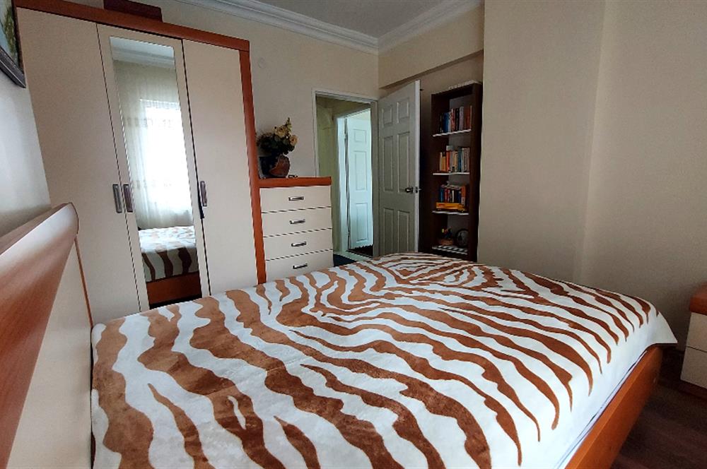 Taşdelen Merkez Sitede Ebeveyn Banyolu Yapılı 3+1 Satılık Daire