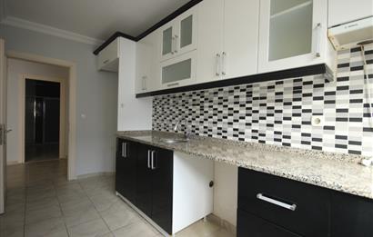 C21 Palmy den Sancaktepe de Genç Binada Geniş m2 3+1
