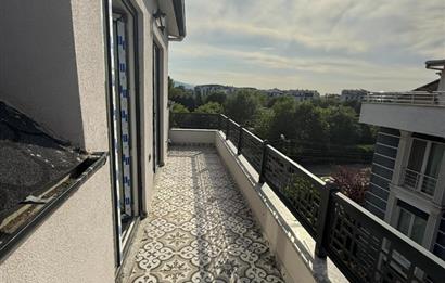 KARTEPE ATAEVLERDE SATILIK 3+1 ÇATI DUBLEKS DAİRE