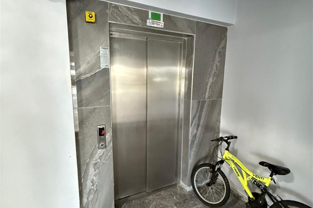 KARTEPE ATAEVLERDE SATILIK 3+1 ARA KAT DAİRE