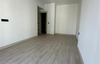 C21 ROOF'dan 19.ETAP'da 3+1 YÜKSEK KAT KİRALIK DAİRE