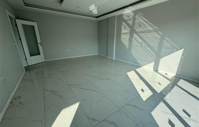 BAŞİSKELE'DE HAVUZLU SİTEDE SATILIK 3+1 DUBLEKS SIFIR DAİRE