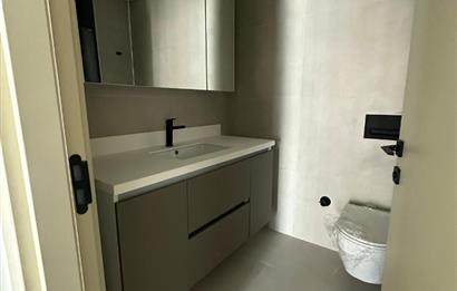 C21 ROOF'dan 19.ETAP'da 3+1 YÜKSEK KAT KİRALIK DAİRE