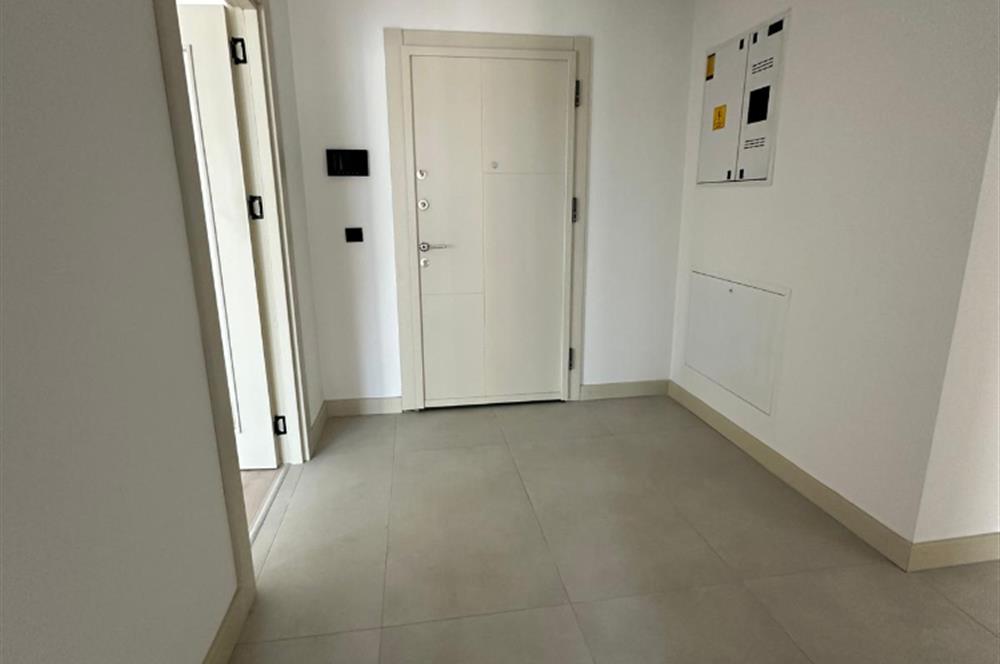 C21 ROOF'dan 19.ETAP'da 3+1 YÜKSEK KAT KİRALIK DAİRE