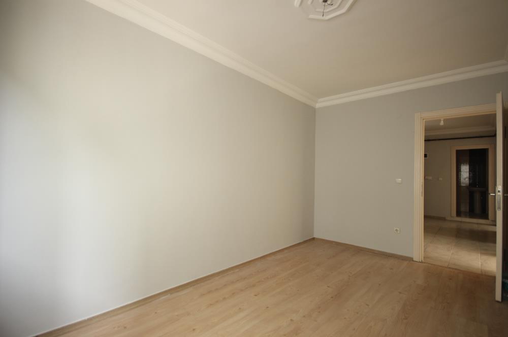 C21 Palmy den Sancaktepe de Genç Binada Geniş m2 3+1