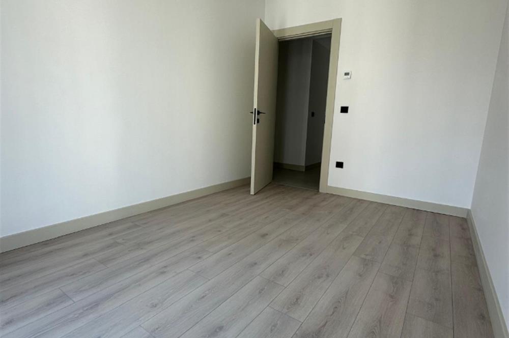 C21 ROOF'dan 19.ETAP'da 3+1 YÜKSEK KAT KİRALIK DAİRE