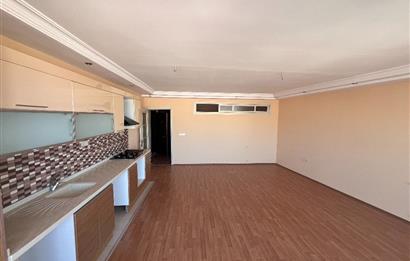Kuşadası Limana Yürüme Mesafesinde Deniz Manzaralı 3+1 Satılık Daire
