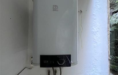Kuşadası Limana Yürüme Mesafesinde Deniz Manzaralı 3+1 Satılık Daire