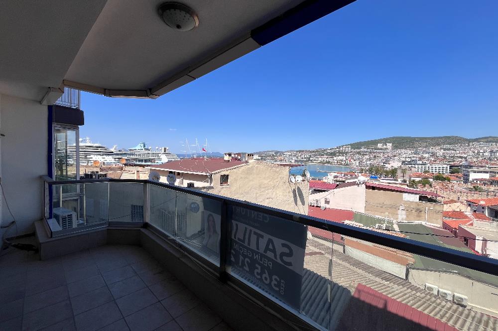 Kuşadası Limana Yürüme Mesafesinde Deniz Manzaralı 3+1 Satılık Daire
