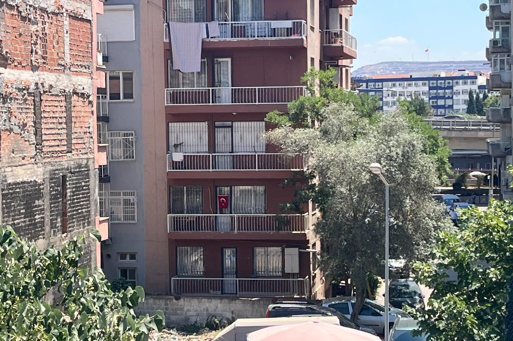 Ege Üniversitesi Hastanesi Yürüme Mesafesinde 2+1 Kiralık Daire