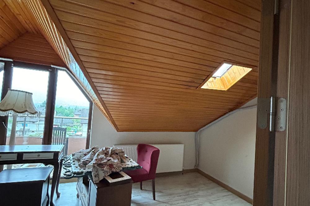 MAŞUKİYE CRYSTAL CONTINENTAL DE SATILIK 6+1 VİLLA