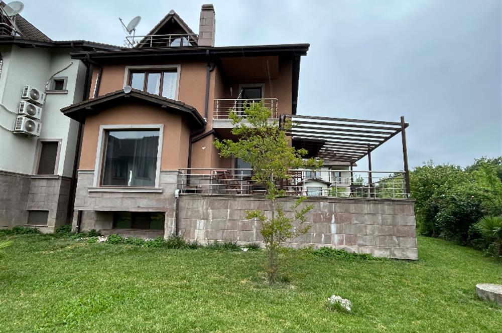 MAŞUKİYE CRYSTAL CONTINENTAL DE SATILIK 6+1 VİLLA