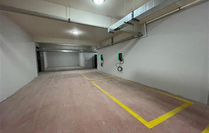 SULTANBEYLİ ADİL MAHALLESİ’NDE CADDE ÜSTÜ 3+1 TERASLI SIFIR DAİRE