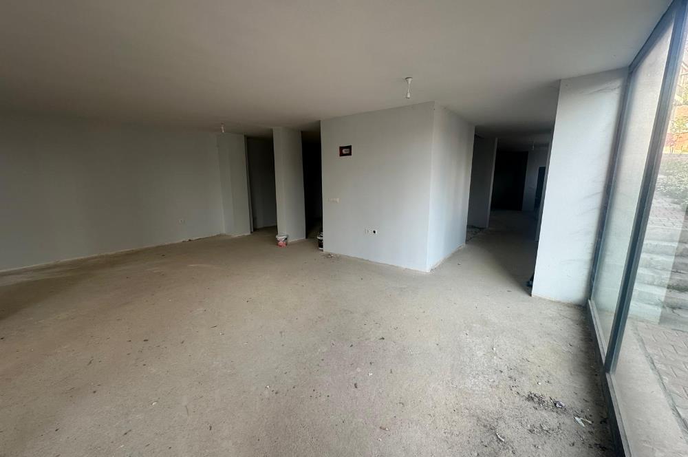 Çarşıya yakın düz girişli 150 m2 işyeri