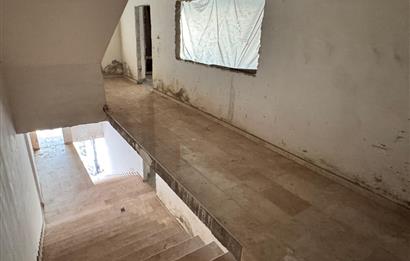 GERÇEK YATIRIM FIRSATI – GERSAN SANAYİ SİTESİ’NDE 5 KATLI TİCARİ BİNA 