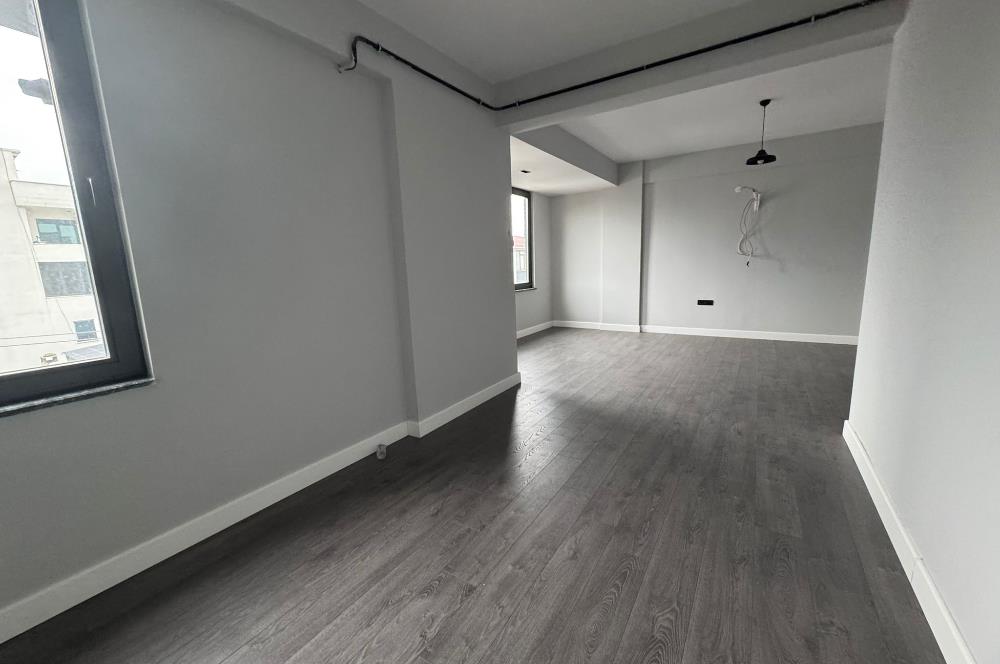 ÇARŞI YAPIYA 100MT MESAFEDE SATILIK OFİS