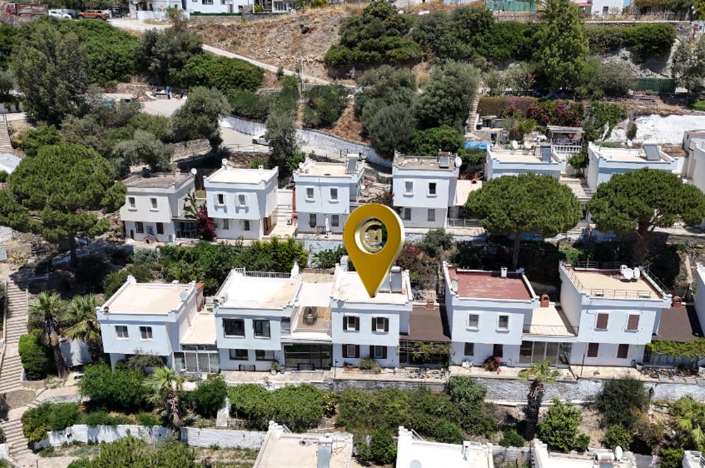🏡 Gümüşlük Koyunbaba’da Eşsiz Manzaralı 3+1 Dubleks! Teraslı, Bahçeli, Havuzlu ve Masrafsız!
