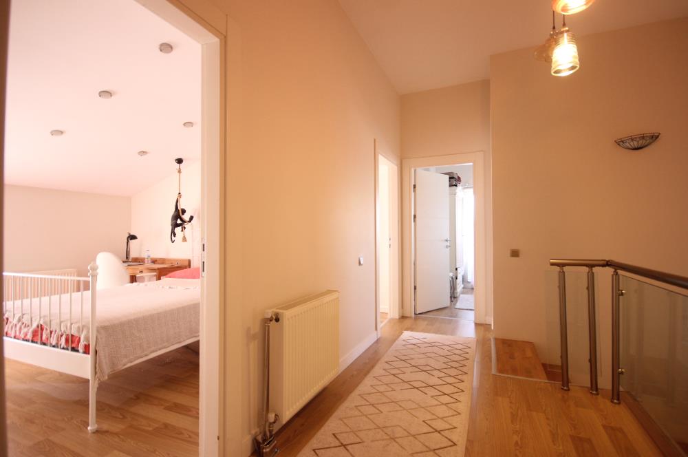 Century21 Palmy Cumhuriyet Mh. Merkez de 3+1 Teraslı Dubleks
