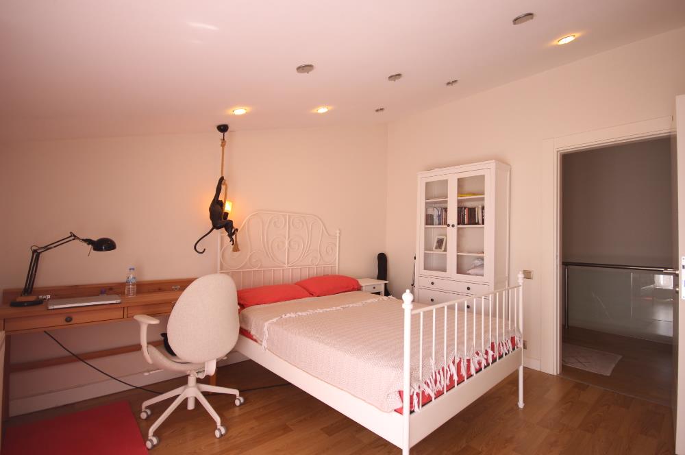 Century21 Palmy Cumhuriyet Mh. Merkez de 3+1 Teraslı Dubleks
