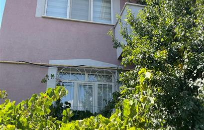 DEVELİ AŞIK SEYRANİ MAHALLESİNDE 5+1 SATILIK MÜSTAKİL EV